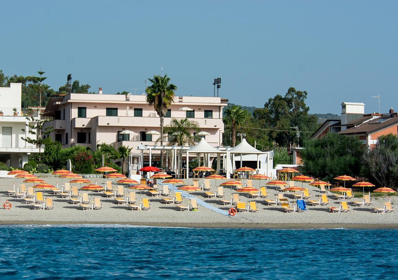 Hotel Federica Риаче-Марина Экстерьер фото